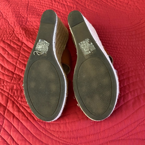 Tan Wedges - Picture 5 of 6